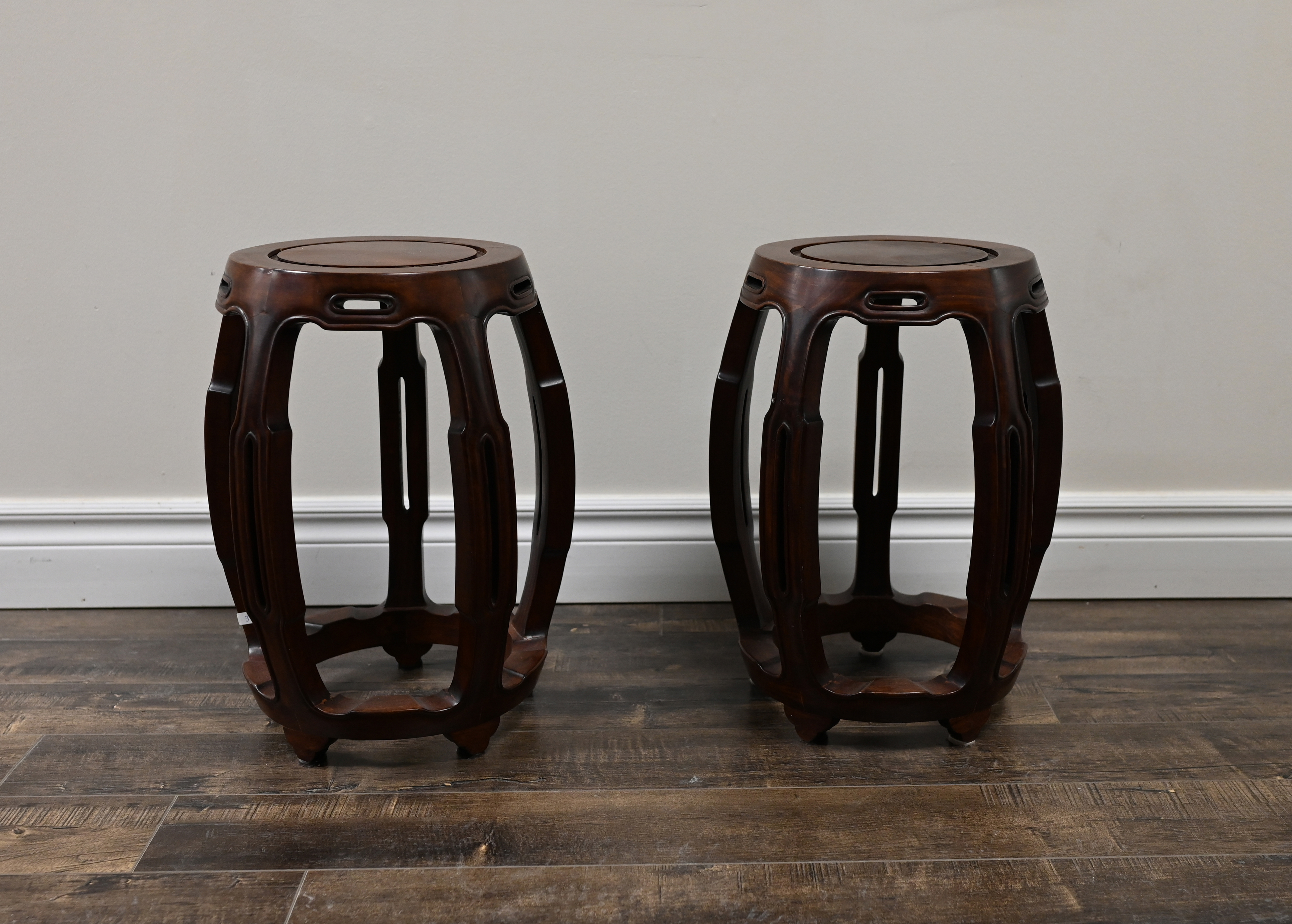 2 Chinese rosewood 1970’s pair of drum stools