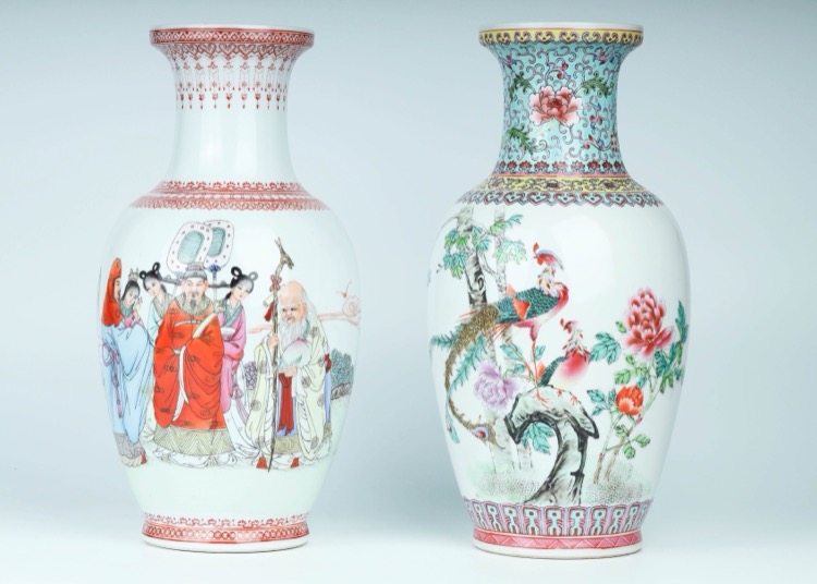 Set of 2 Famille Rose Bottle Vases, 20th Century